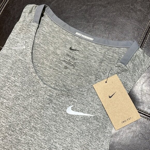 Nike Men's Dri-FIT Rise 365 Tank - Picture 6 of 10